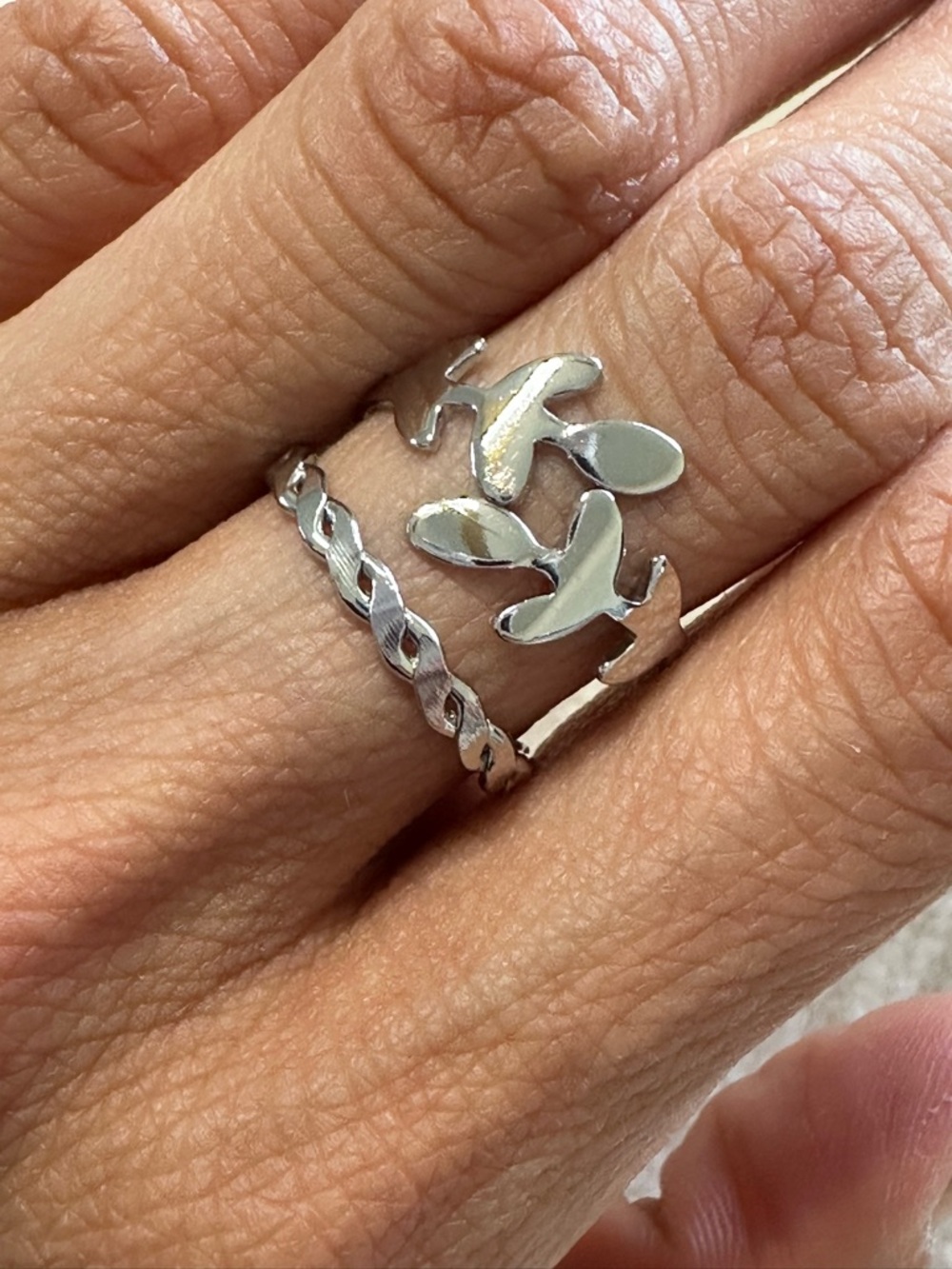Silver dainty ring set